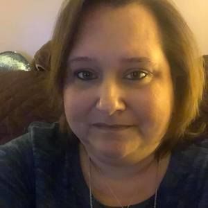 Meet your Posher, Jennifer debolt